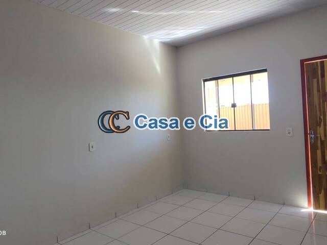 Casa para Locação em Diamantino - 5