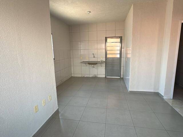 Casa para Locação em Diamantino - 4