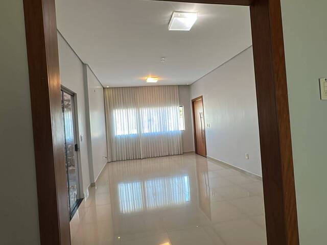 #108 - Casa para Venda em Diamantino - MT