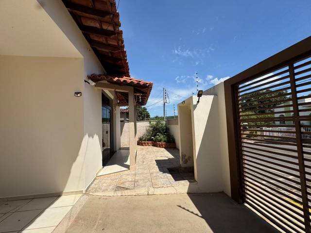 Casa para Locação em Diamantino - 4