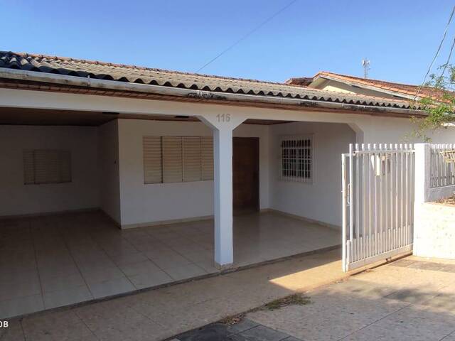 Casa para Locação em Diamantino - 4
