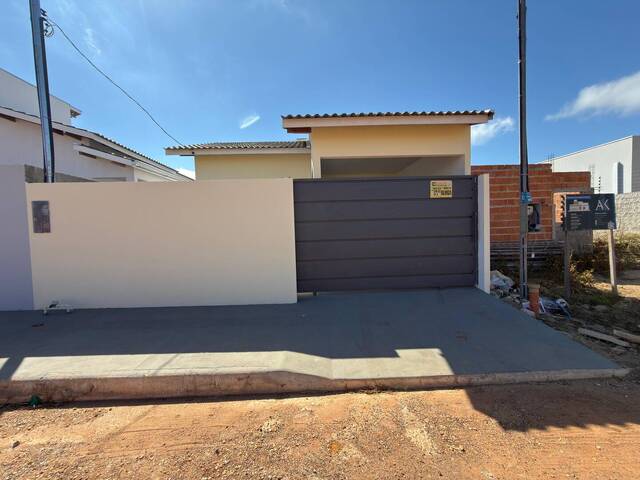 #50 - Casa para Venda em Diamantino - MT
