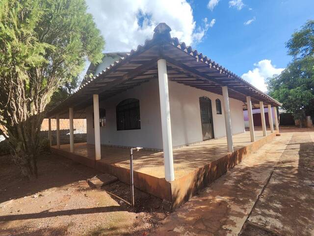 #65 - Casa para Venda em Diamantino - MT