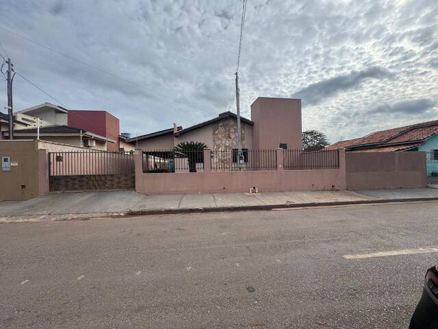 #117 - Casa para Venda em Diamantino - MT