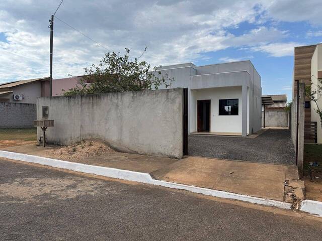 #120 - Casa para Venda em Diamantino - MT